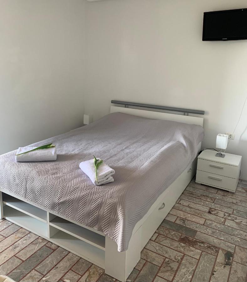 Apartmaji Amitis Порторож Екстериор снимка